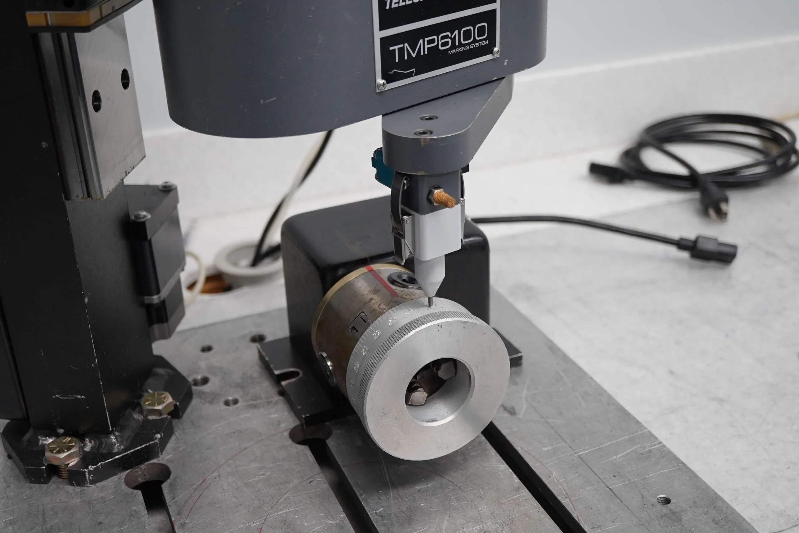 Aplicație industrială TMP6100