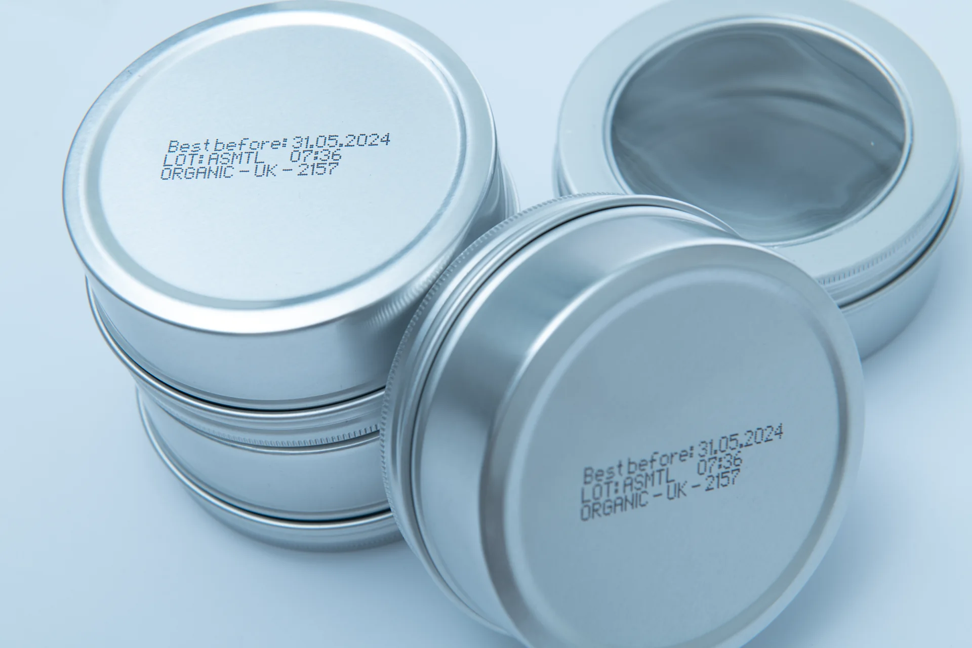 Cod pe recipiente metalice